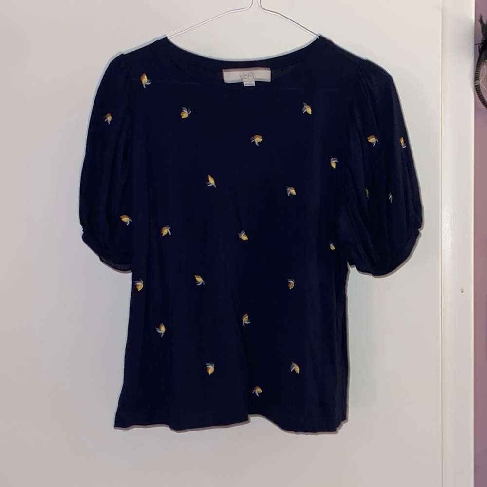 Dark blue blouse with little lemons - size M - LOFT